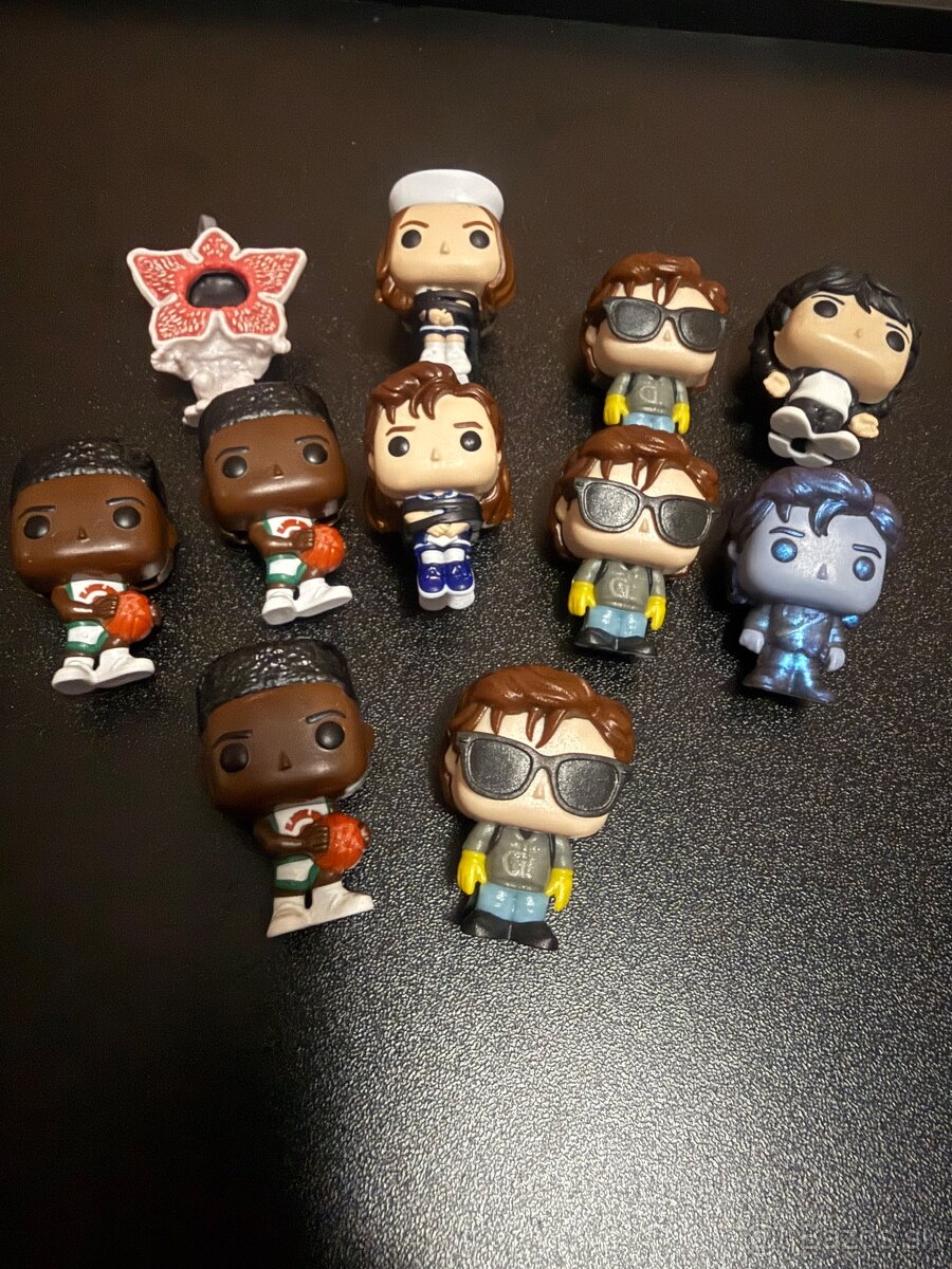 Stranger Things Kinder joy