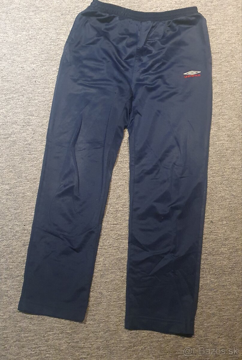 Detské tepláky Umbro 152/158