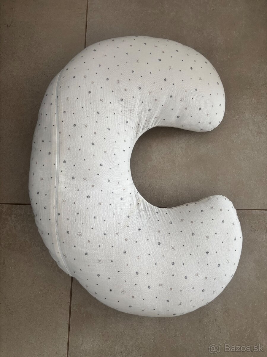 Vankúš na kojenie