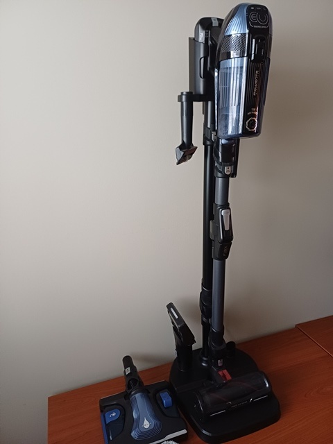 Tyčový vysávač Rowenta