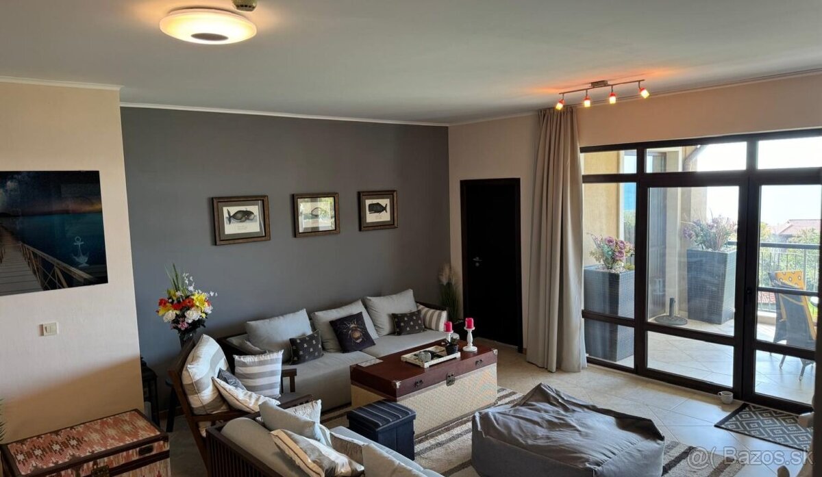 4-izbový PENTHOUSE v Thracian Cliffs, Bulharsko