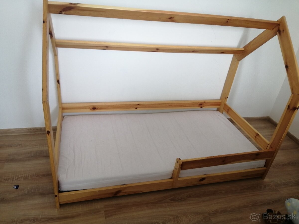 Domčekova postel+matrac