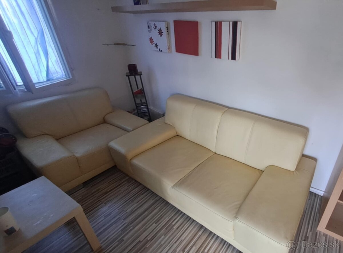 DARUJEM SEDAČKU -OSOBNÝ ODBER NITRIANSKE RUDNO