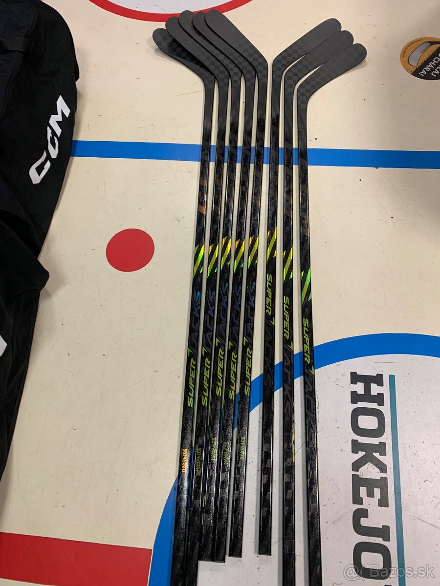 HRAJ AKO Connor McDavid NOVA PROFI HOKEJKA CCM AS4 PRO