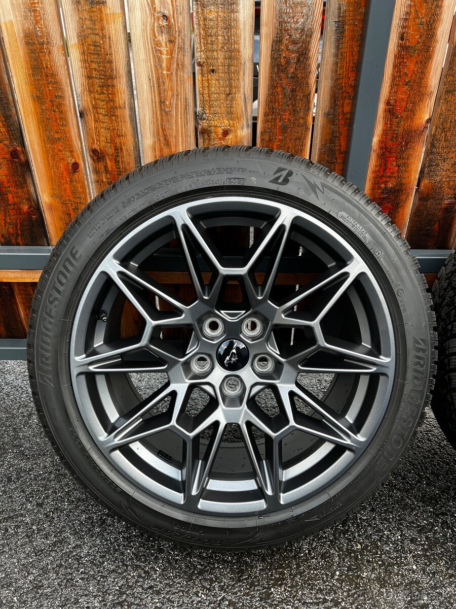 Zimná Sada kolies ford mustang 2025 s650 255/40 R19 100V