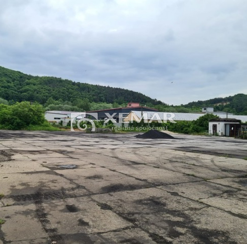 Predaj stavebný pozemok Banská Bystrica