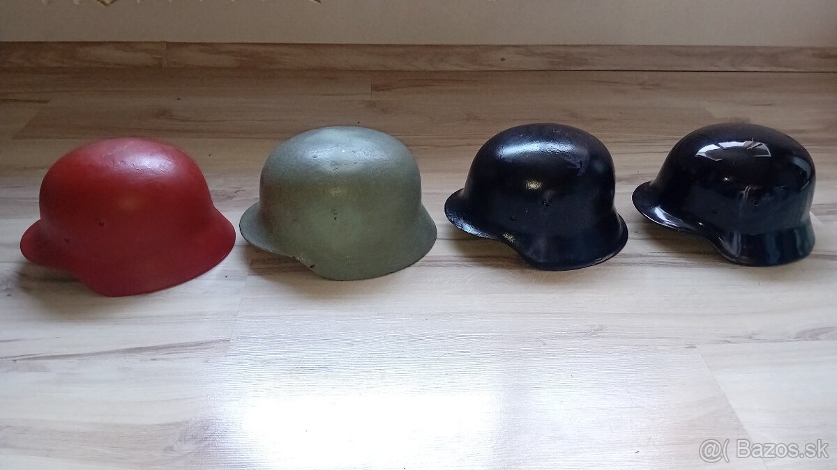 4 nemecke prilby WW2