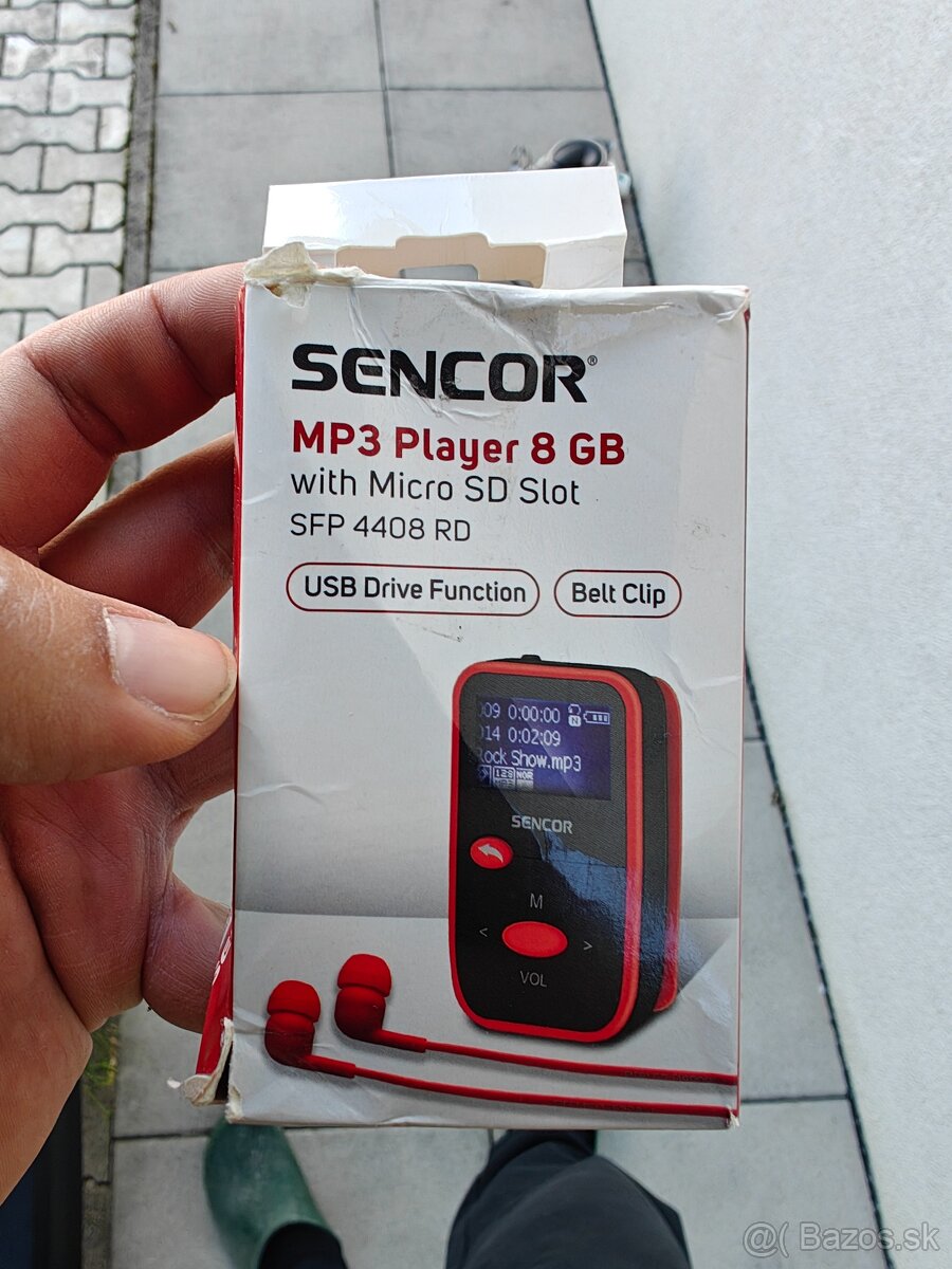 MP3 prehrávač Sencor SFP 4408 RD čierny/červený