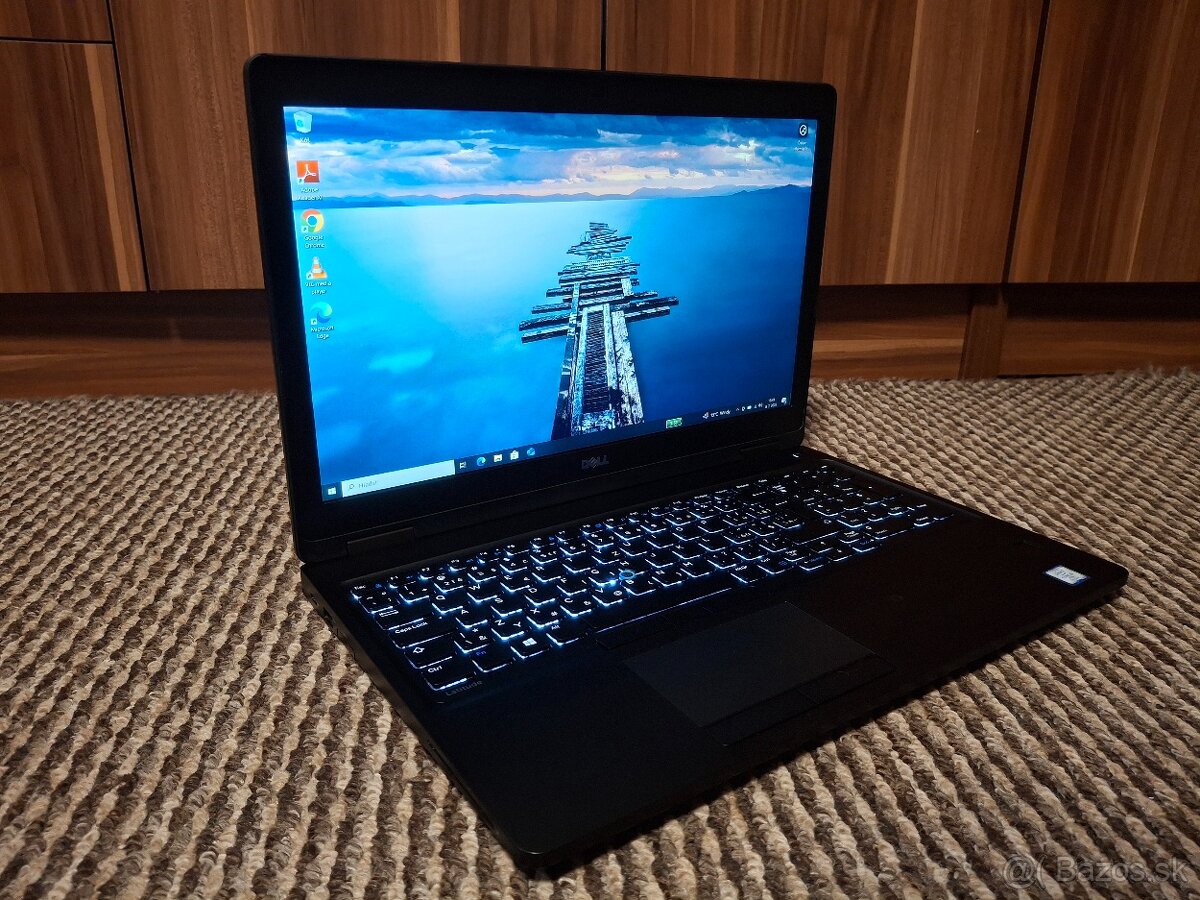 DELL Latitude 5580 s i5 ,FullHD, podsvietená klávesnica