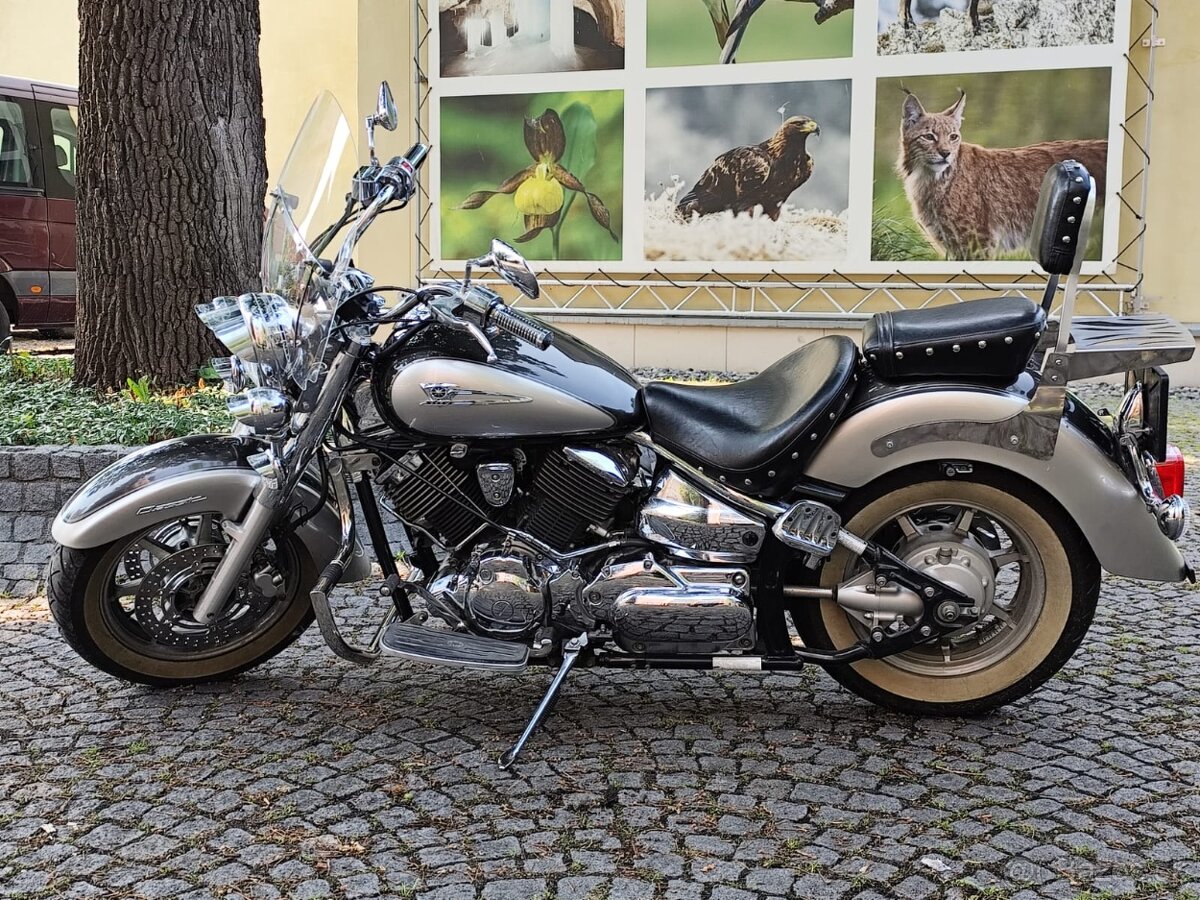 Yamaha XVS 1100 Dragstar