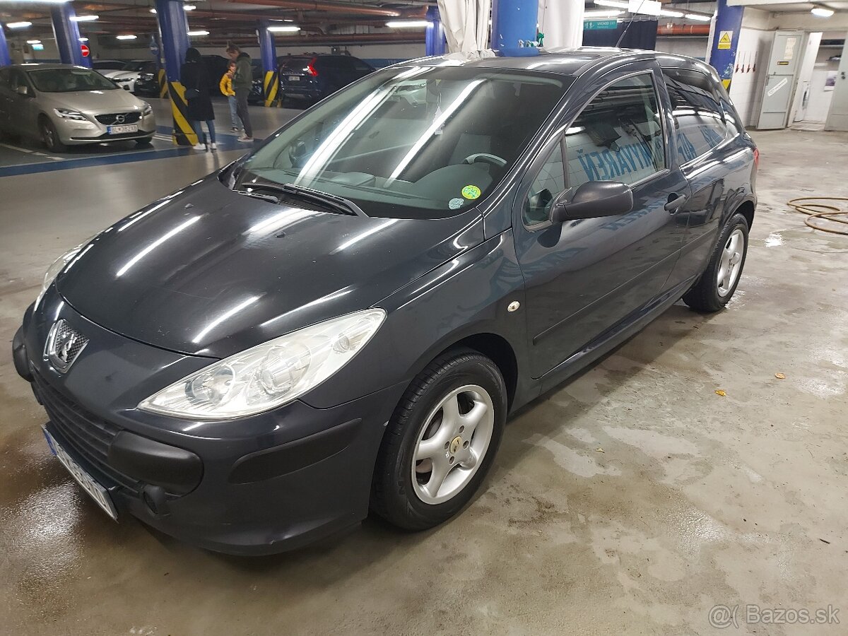 Peugeot 307