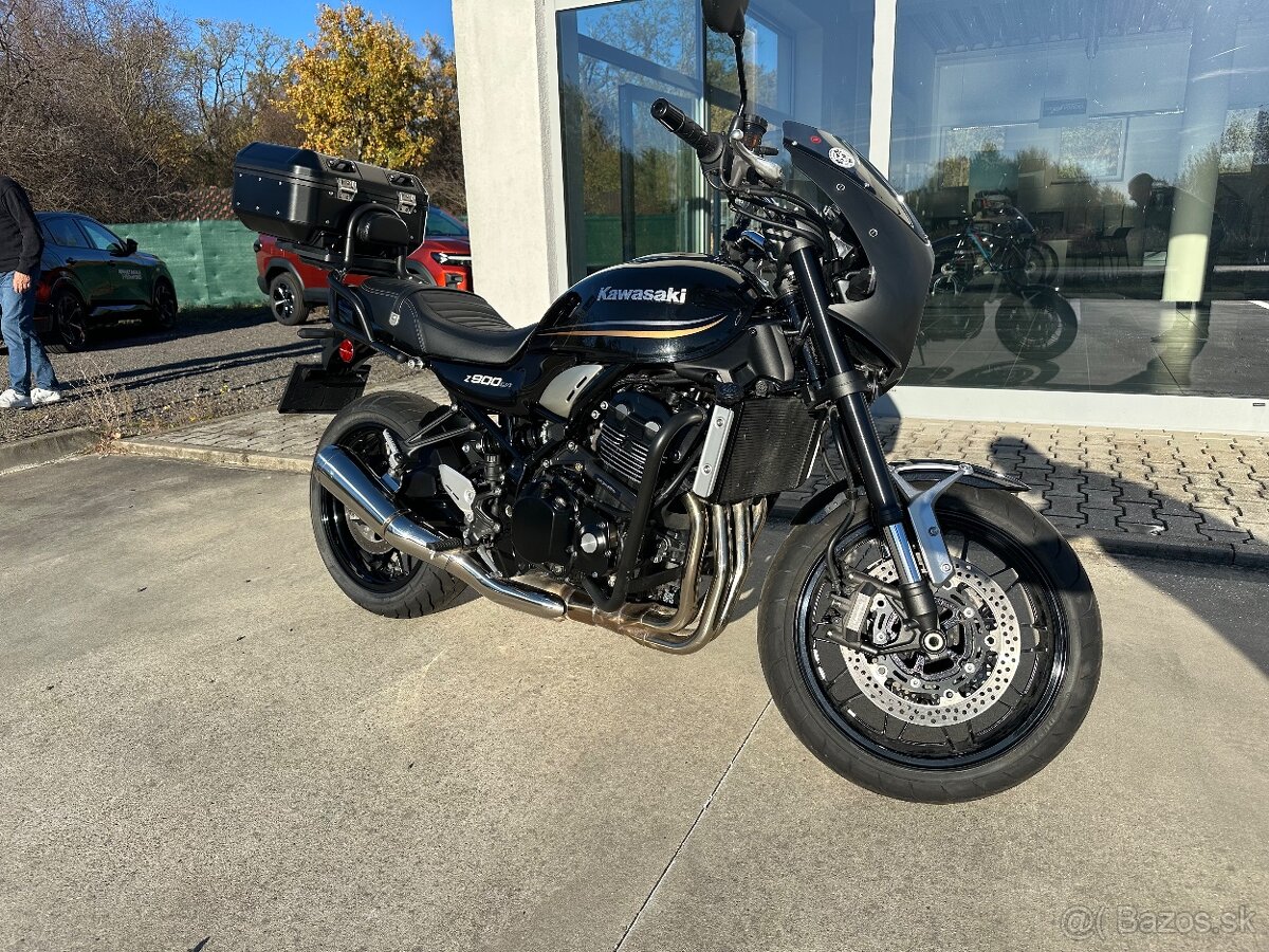 Kawasaki Z900RS