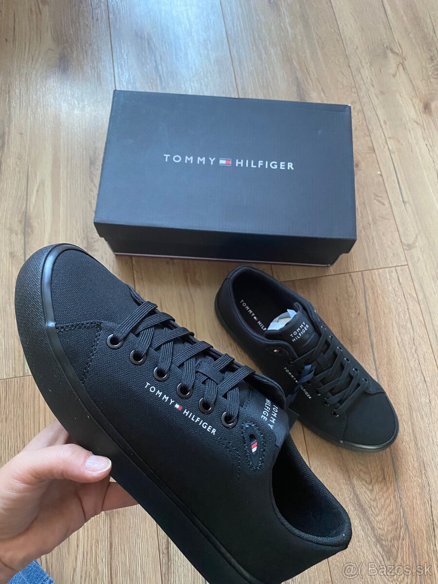 Panske tenisky Tommy Hilfiger