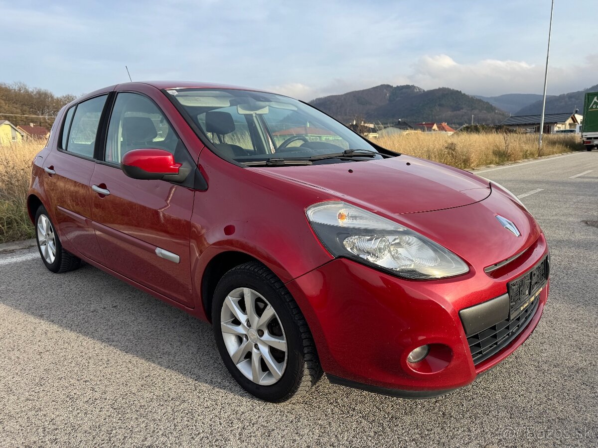 Renault Clio 1.2 benzín 55kW, MT/5,