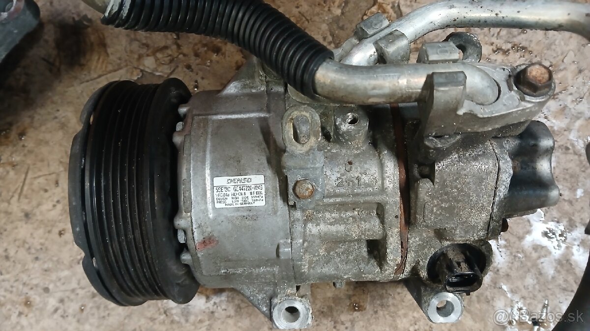 Klimový kompresor. Toyota avensis 1.8 95kw