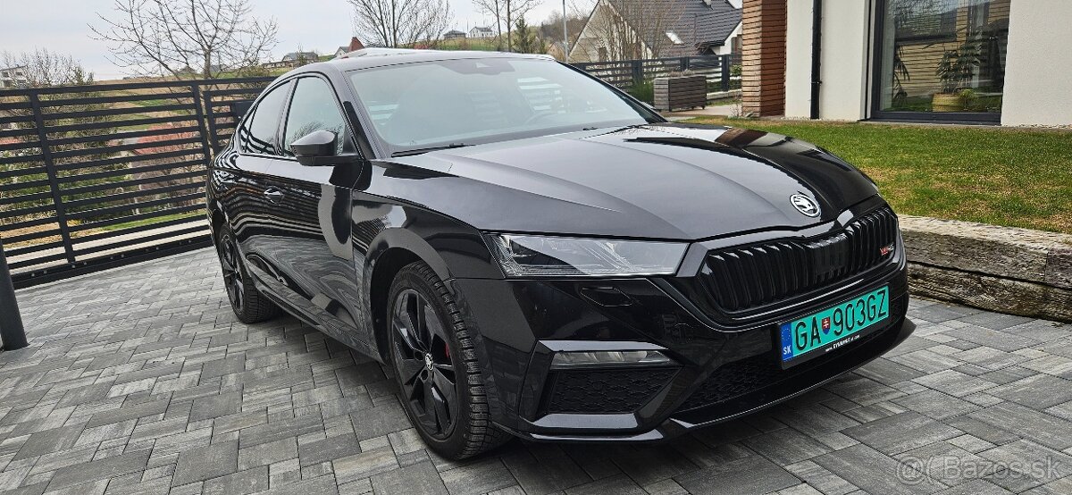 ŠKODA octavia 4 RS iV Hybrid DSG1,4tsi 180kw rok výroby 2020