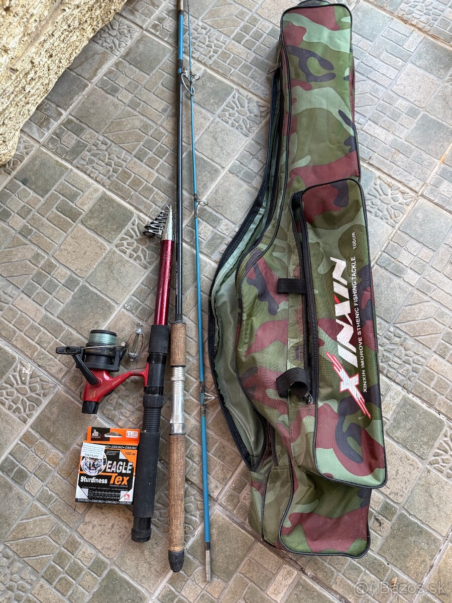 Predam 2x udice,tasku,kufrik