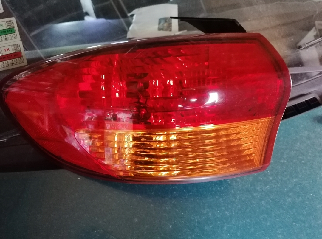 Subaru ribeca b9