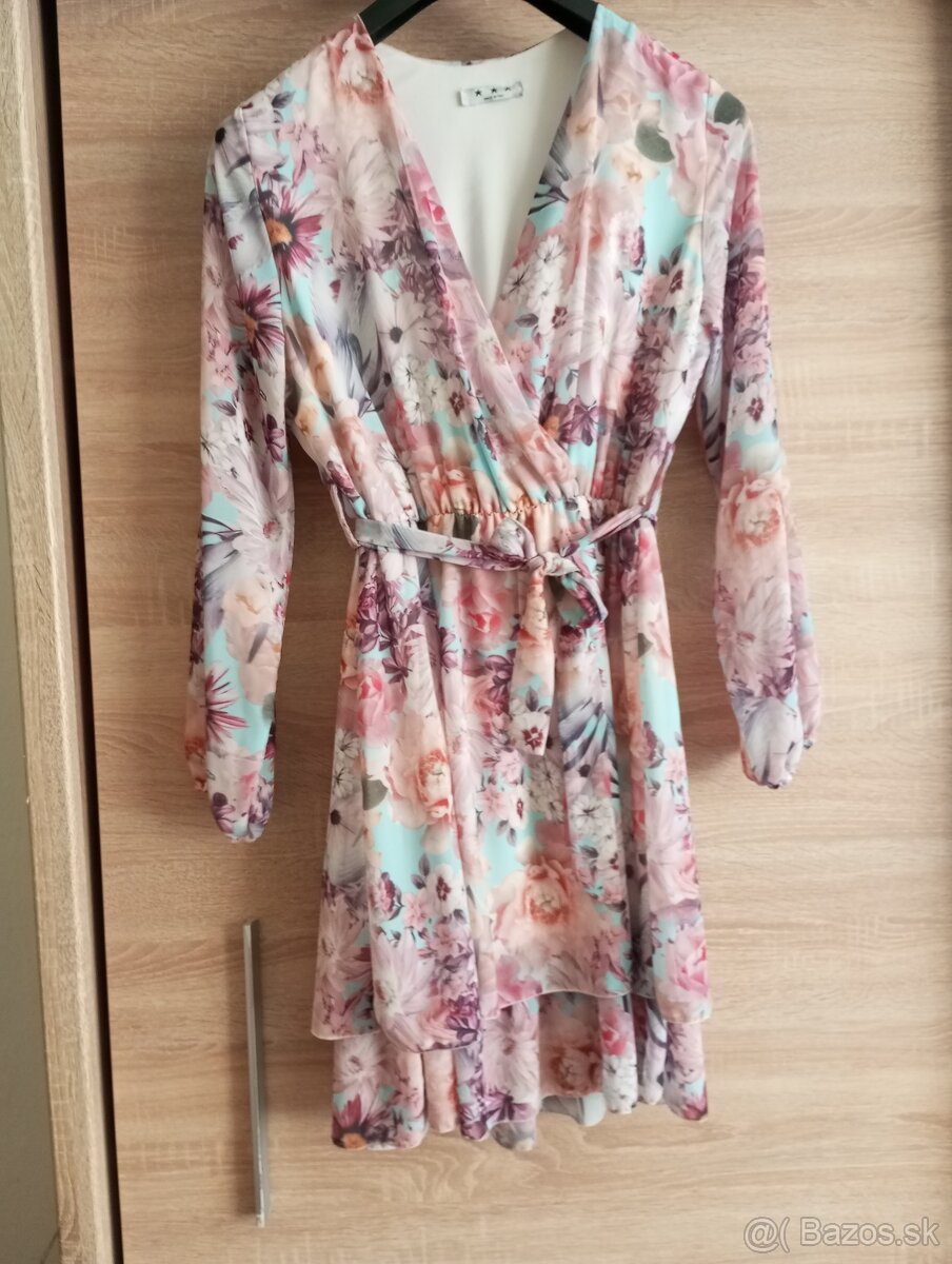 Dámske šaty Uni kvetinové S/M/l