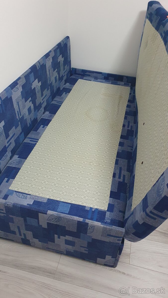 Rozkladacia sedacka a postel