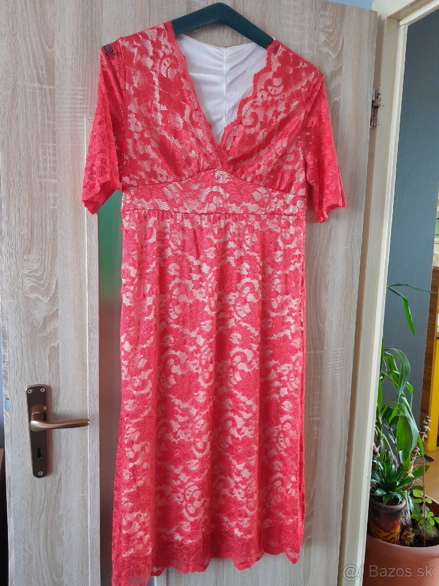 Spolocenske saty c.48-50