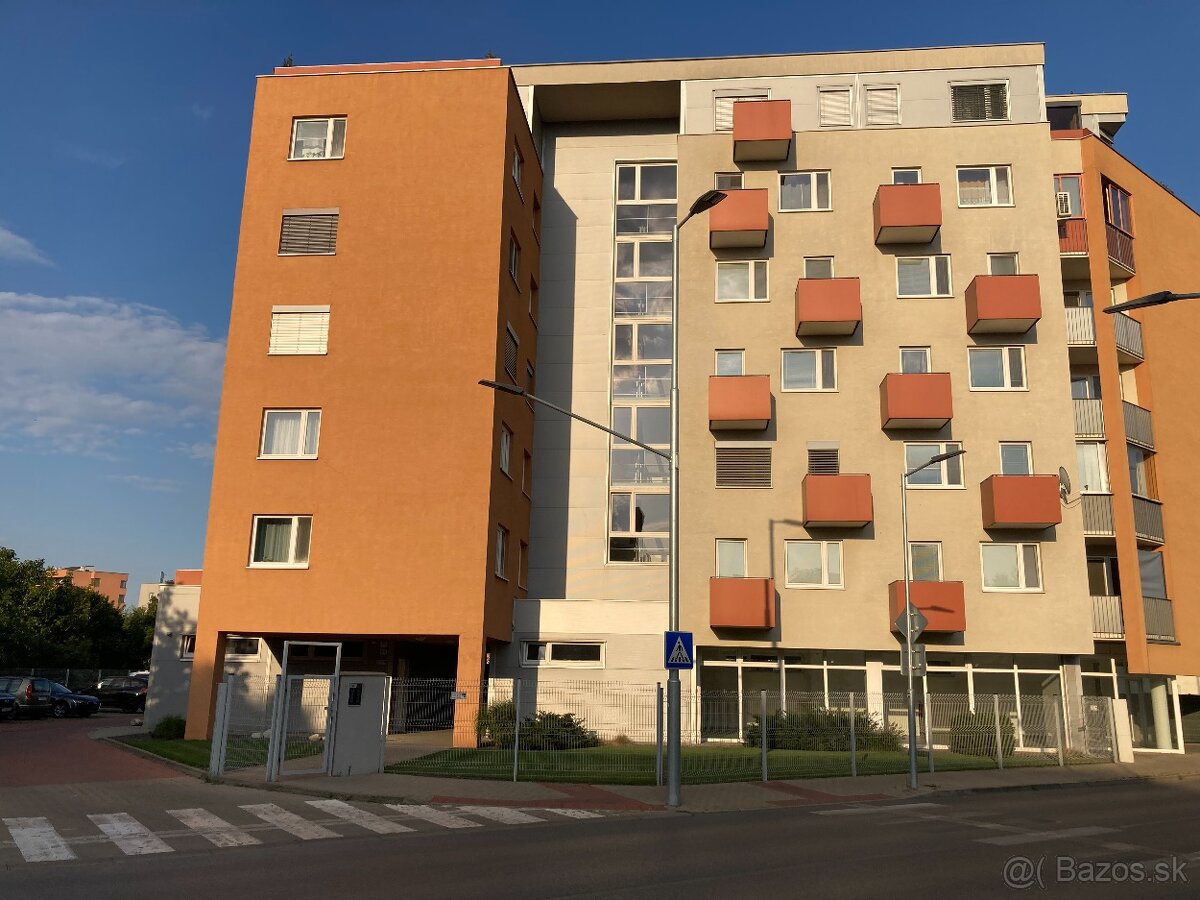 Prenájom 2-izbový byt Okružná Trnava