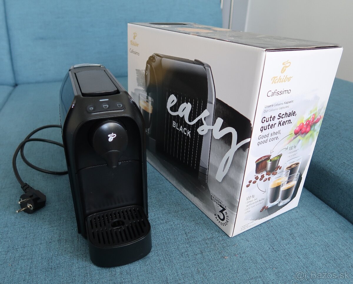 Kavovar Tchibo Cafissimo Easy + darcek
