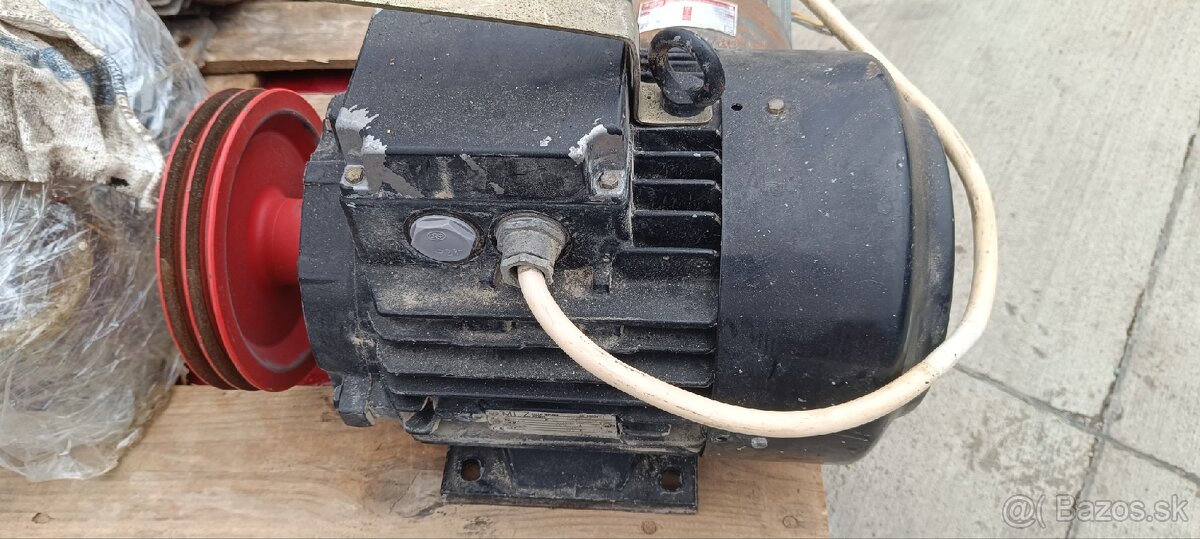 Elektromotor