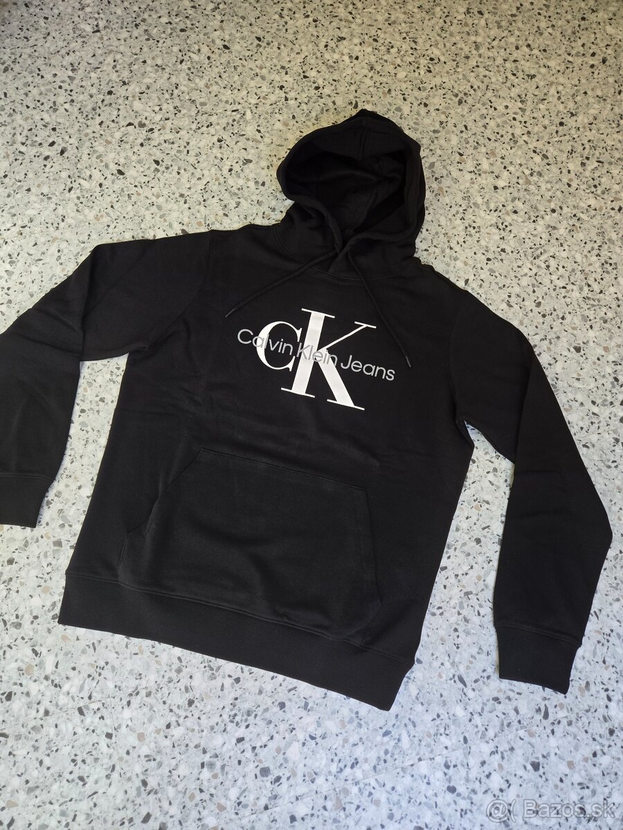 Calvin Klein mikina vo veľkosti XL