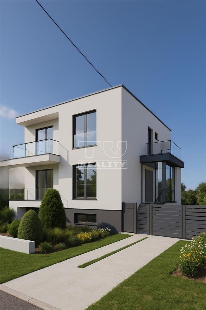 Exkluzívne na predaj rodinný dom v Žitavanoch, 570 m2