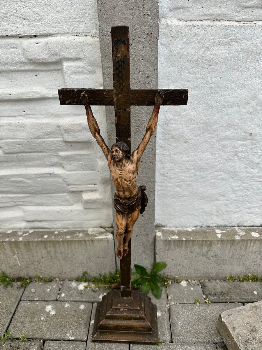 Predám krásny barokový kríz