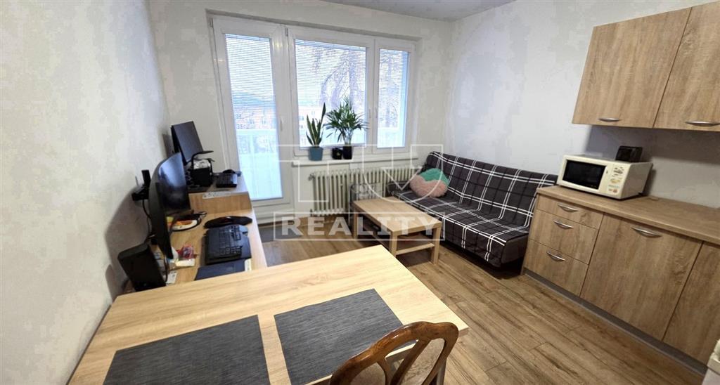 1 IZBOVÝ BYT, ŽILINA-HLINY 6, KOMPLET REKONŠTRUKCIA, 2...