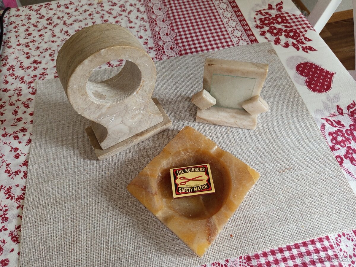 Mramorové starožitnosti