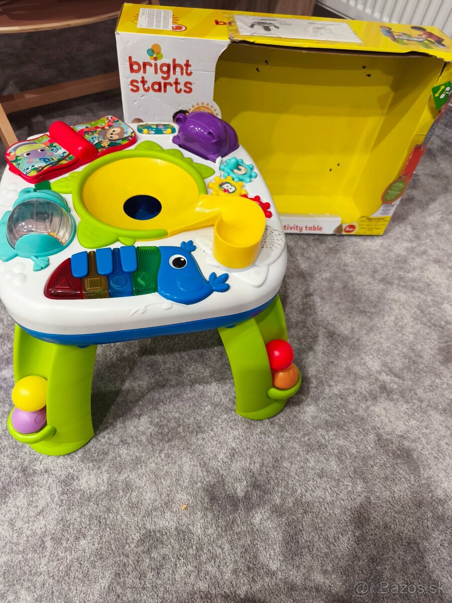 Detský hrací stolík