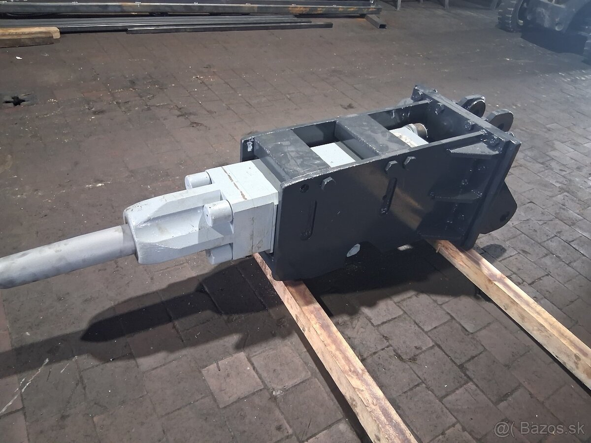 Hydraulicke kladivo ZTS