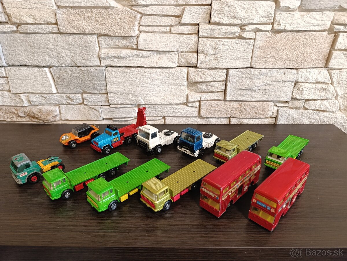 Matchbox Super Kings stará autíčka hračky.