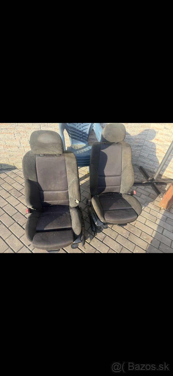 Sedačky E46
