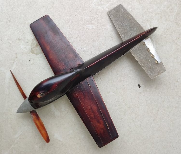 rychlostní upoutané letadlo MVVS