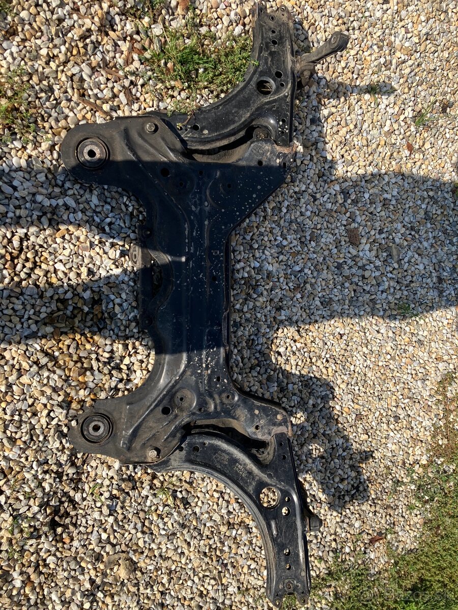 Predná nápravnica OCTAVIA I GOLF IV BORA AUDI A3 SEAT LEON