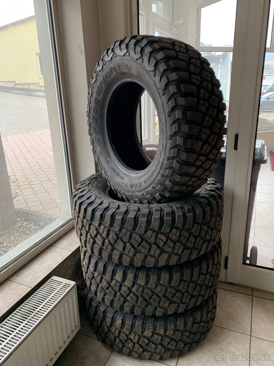 Bfg km3 285/70 r17