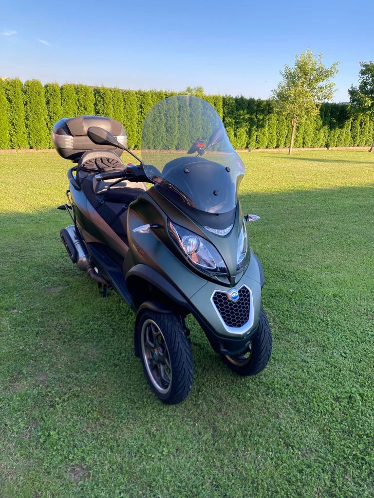 Piaggio mp3 500