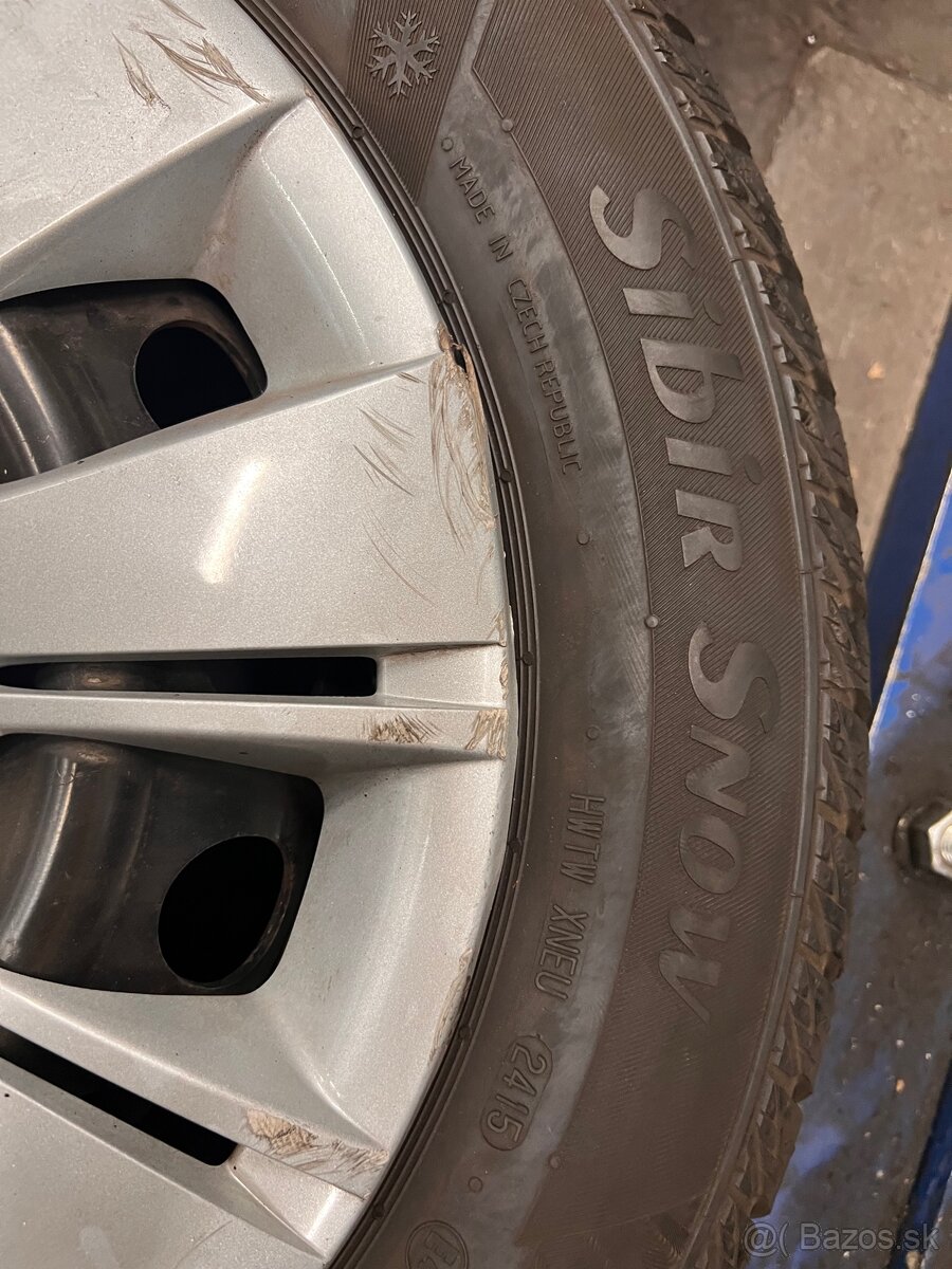 Predám zimne Pneu a disky 175/65R 15 Toyota Yaris