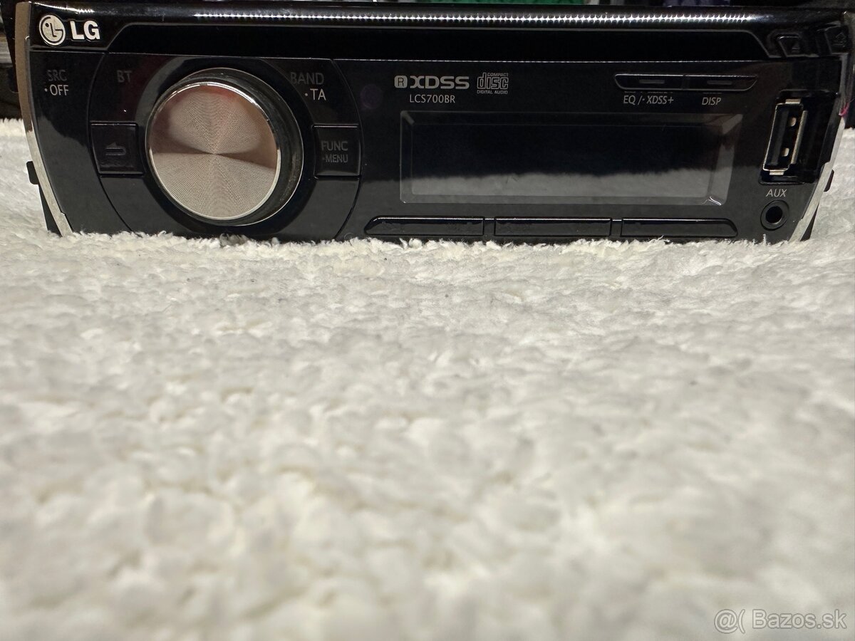 Rádio LG LCS500UR