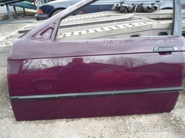diel z bmw e36 LP dvere-ROZNE FARBY