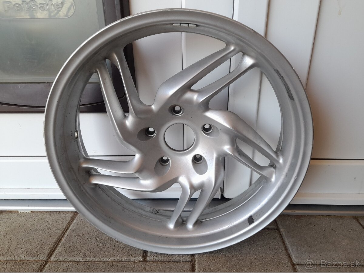 BMW koleso