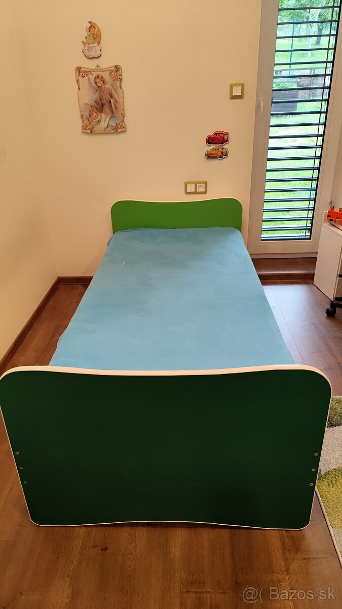 Decká posteľ
