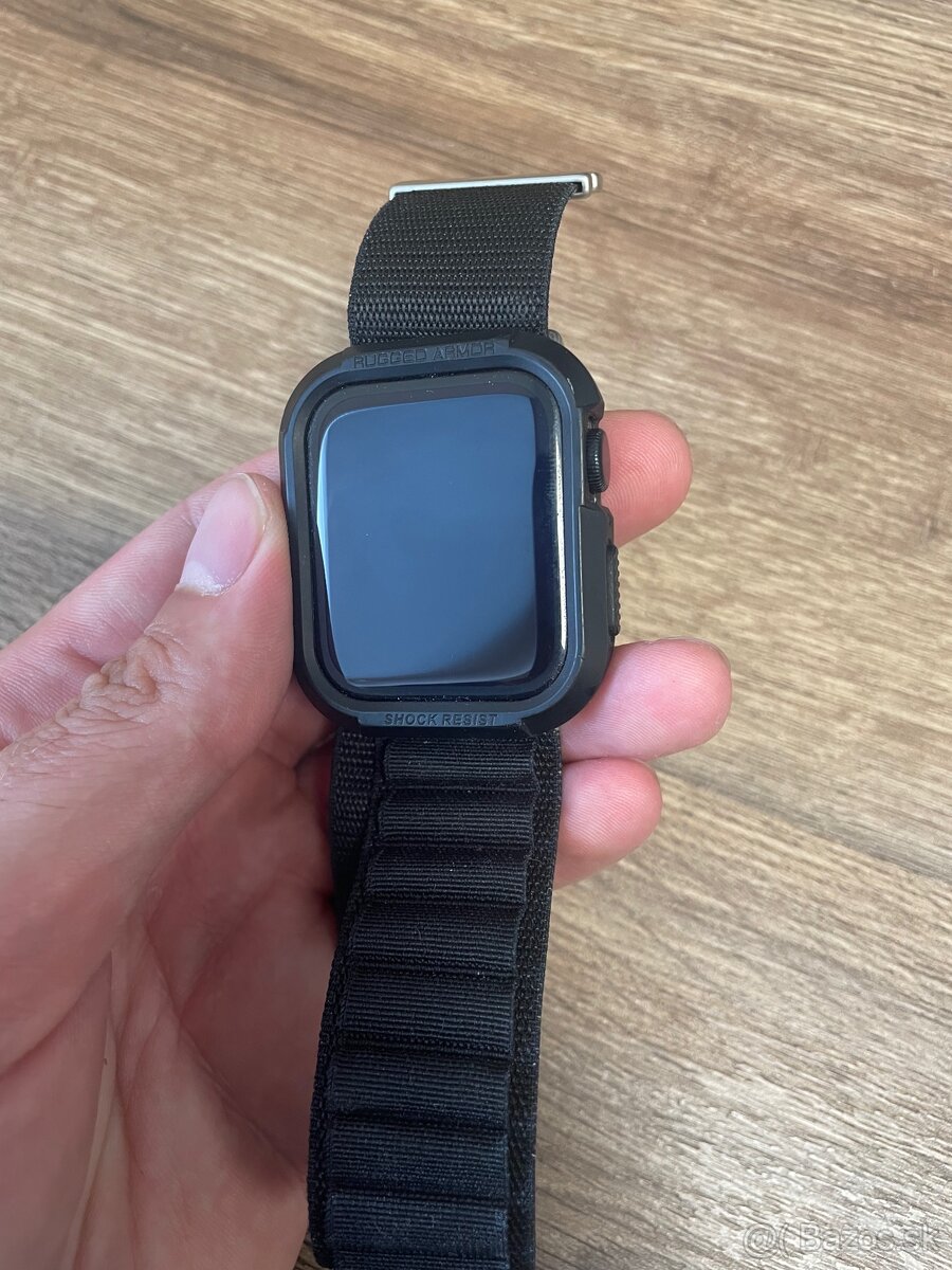 Predám Apple Watch SE2