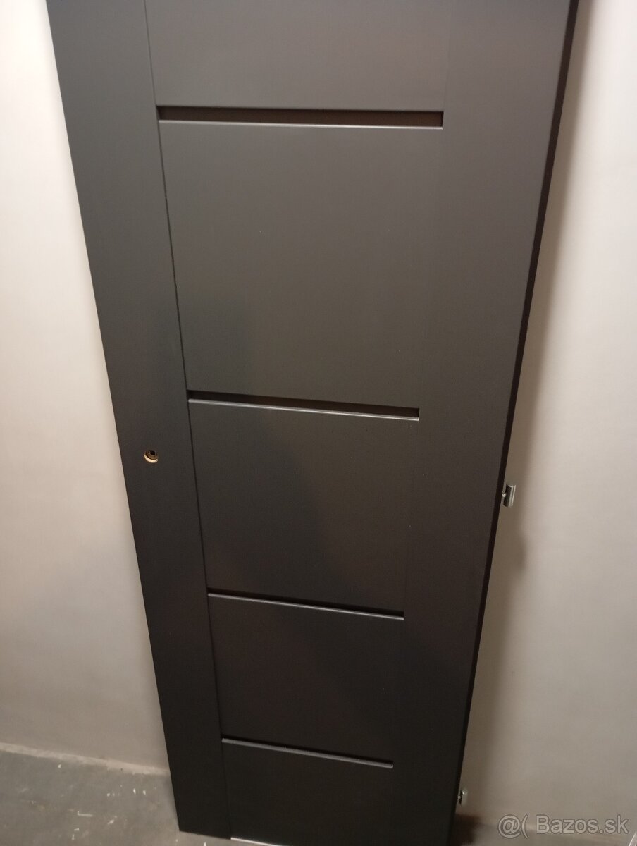 Predám interiérové dvere 60L 40€