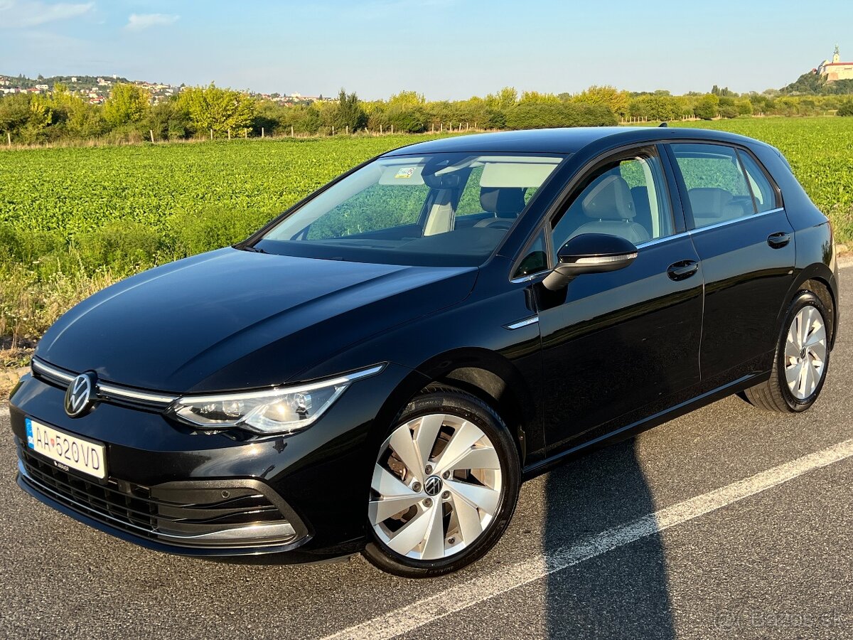 VW GOLF 8 2.0 TDI, 110kW, DSG, 1/2022, 136.000km, VIRTUAL