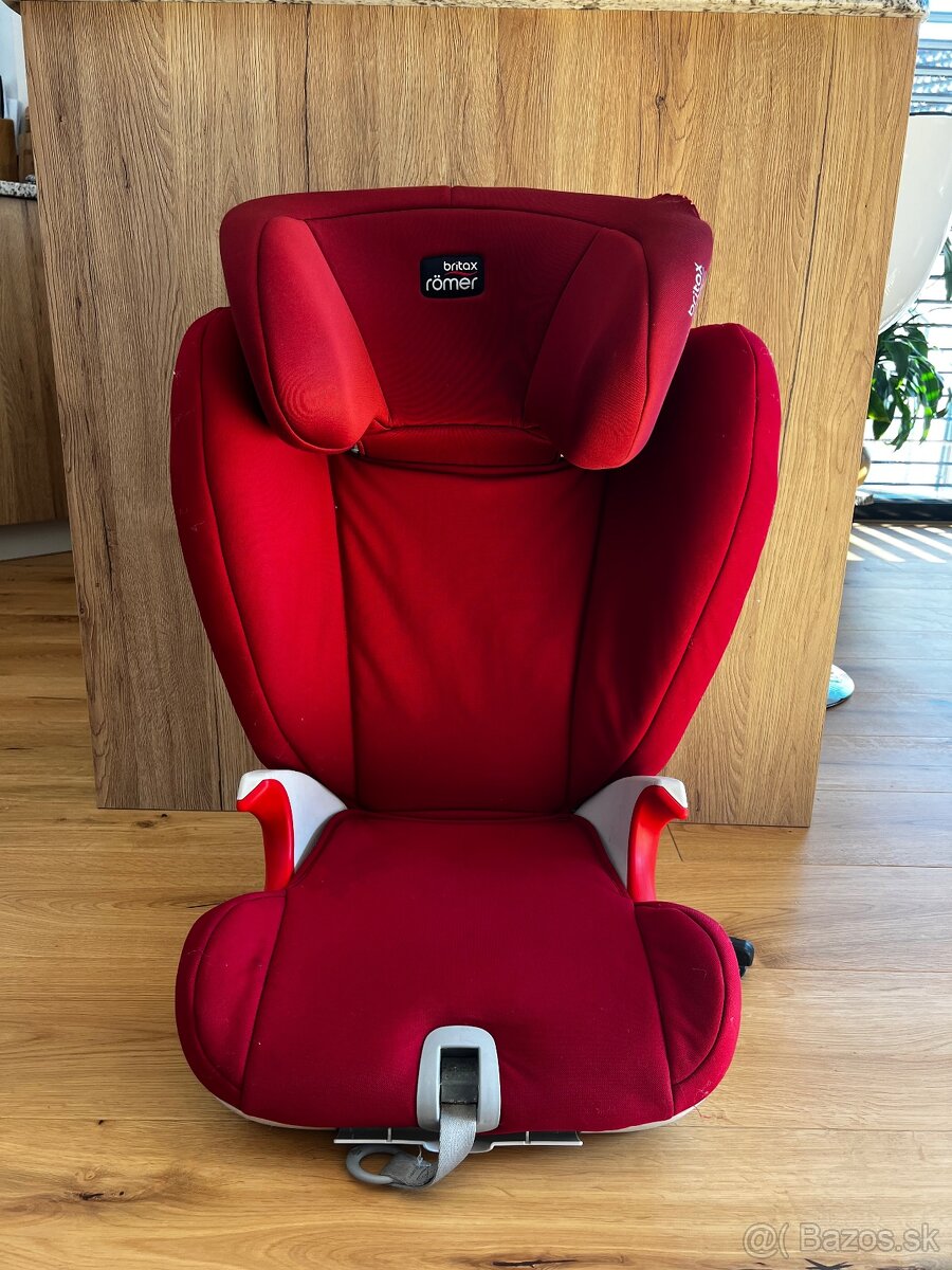 Autosedačka romer kidfix 15-36kg